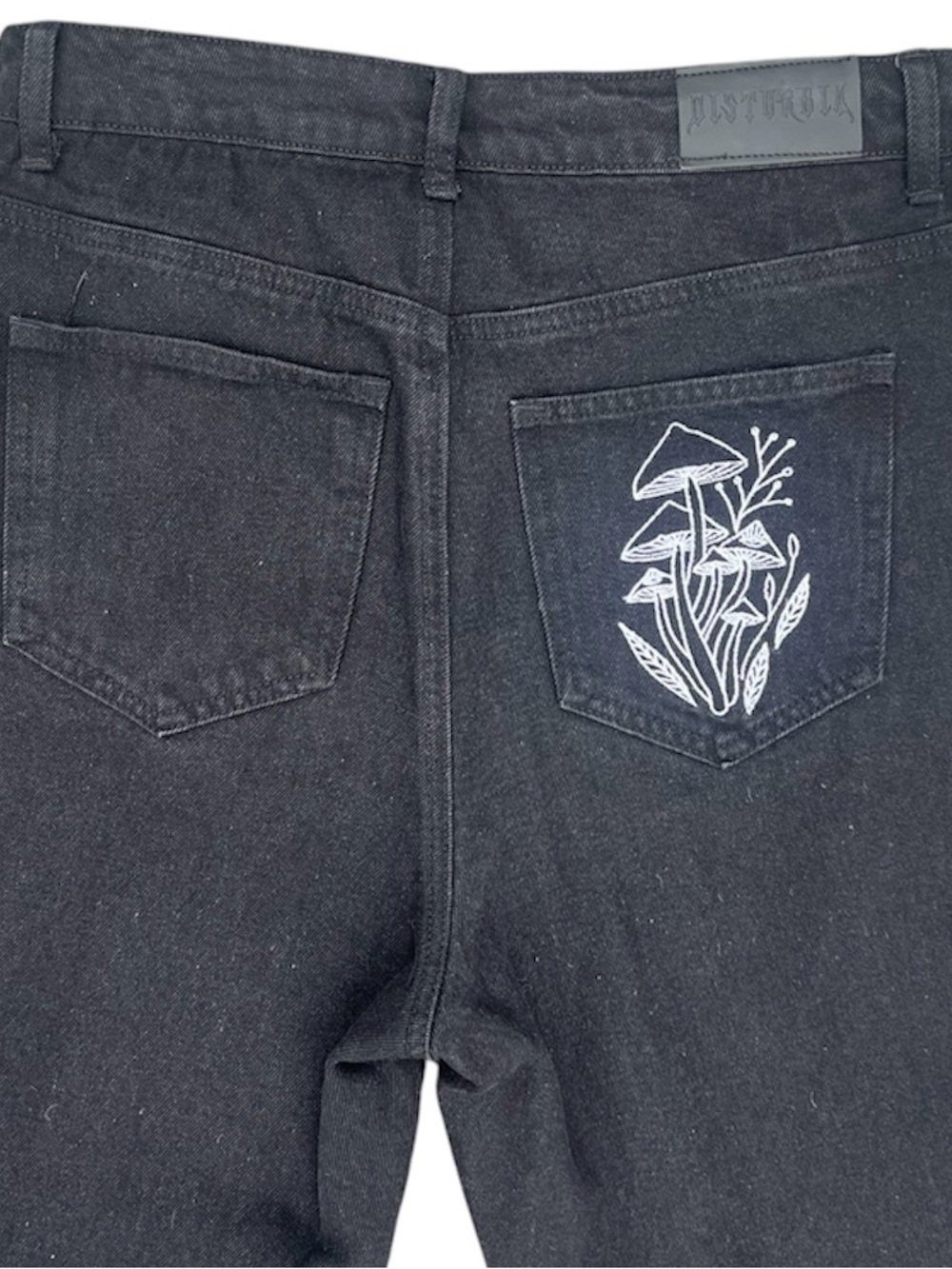 DISTURBIA Goth Embroidered Mycena Mushroom Mom Jeans Black 30 (US 8). - Picture 10 of 11